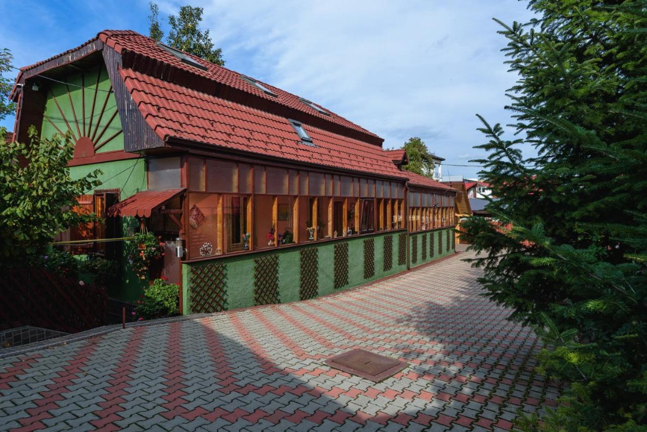 Apartmán Wooden Attic Brašov Exteriér fotografie