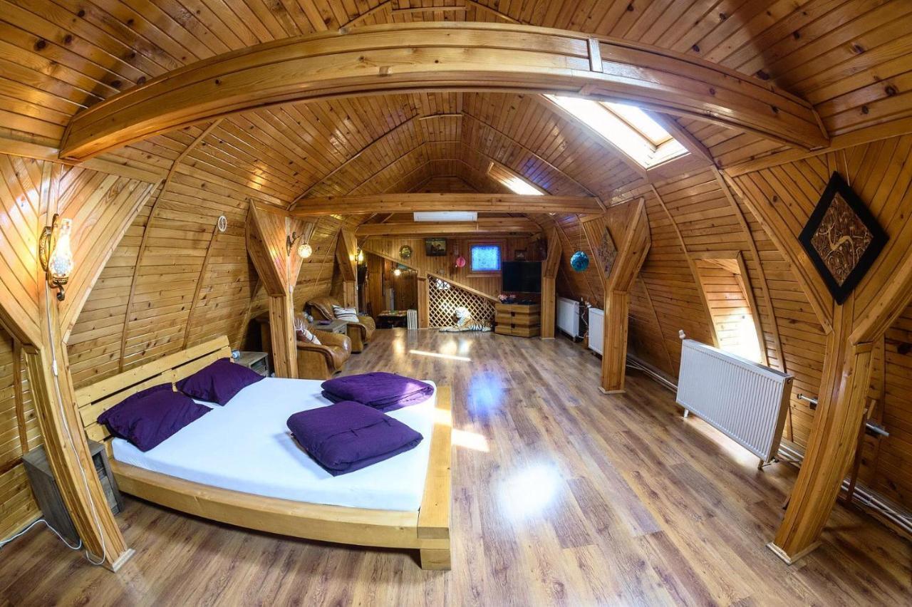 Apartmán Wooden Attic Brašov Exteriér fotografie